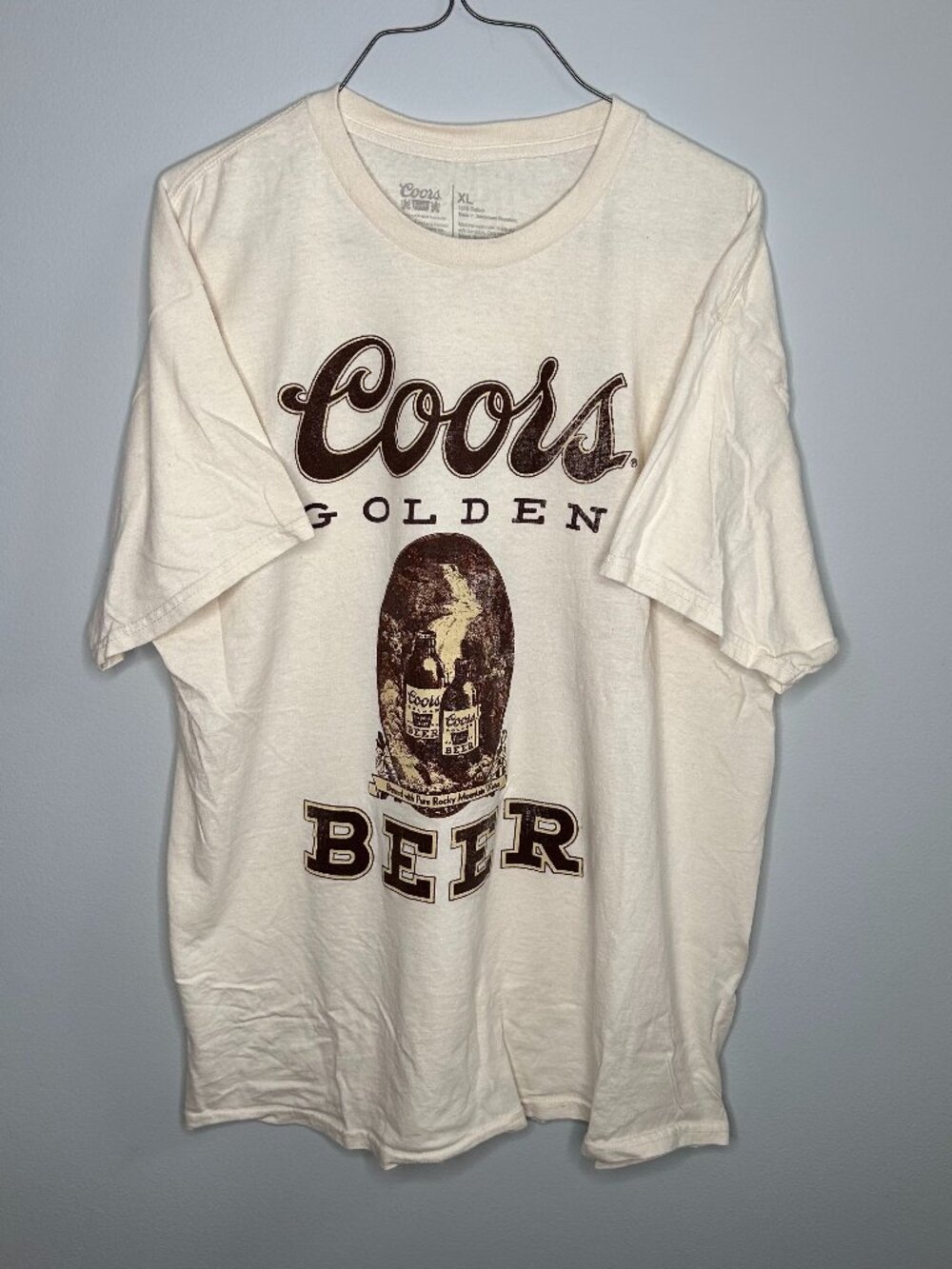 Coors Banquet “Golden Vintage Label” Graphic T-Shirt